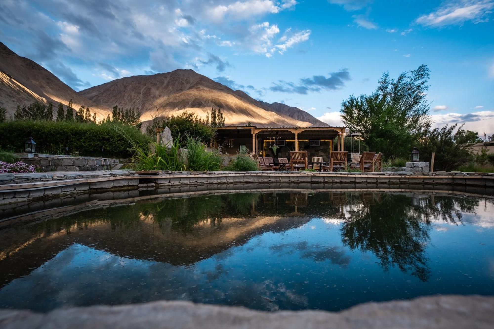 Hotel Lchang Nang Retreat-The House Of Trees-Nubra Valley Sumur Exterior foto